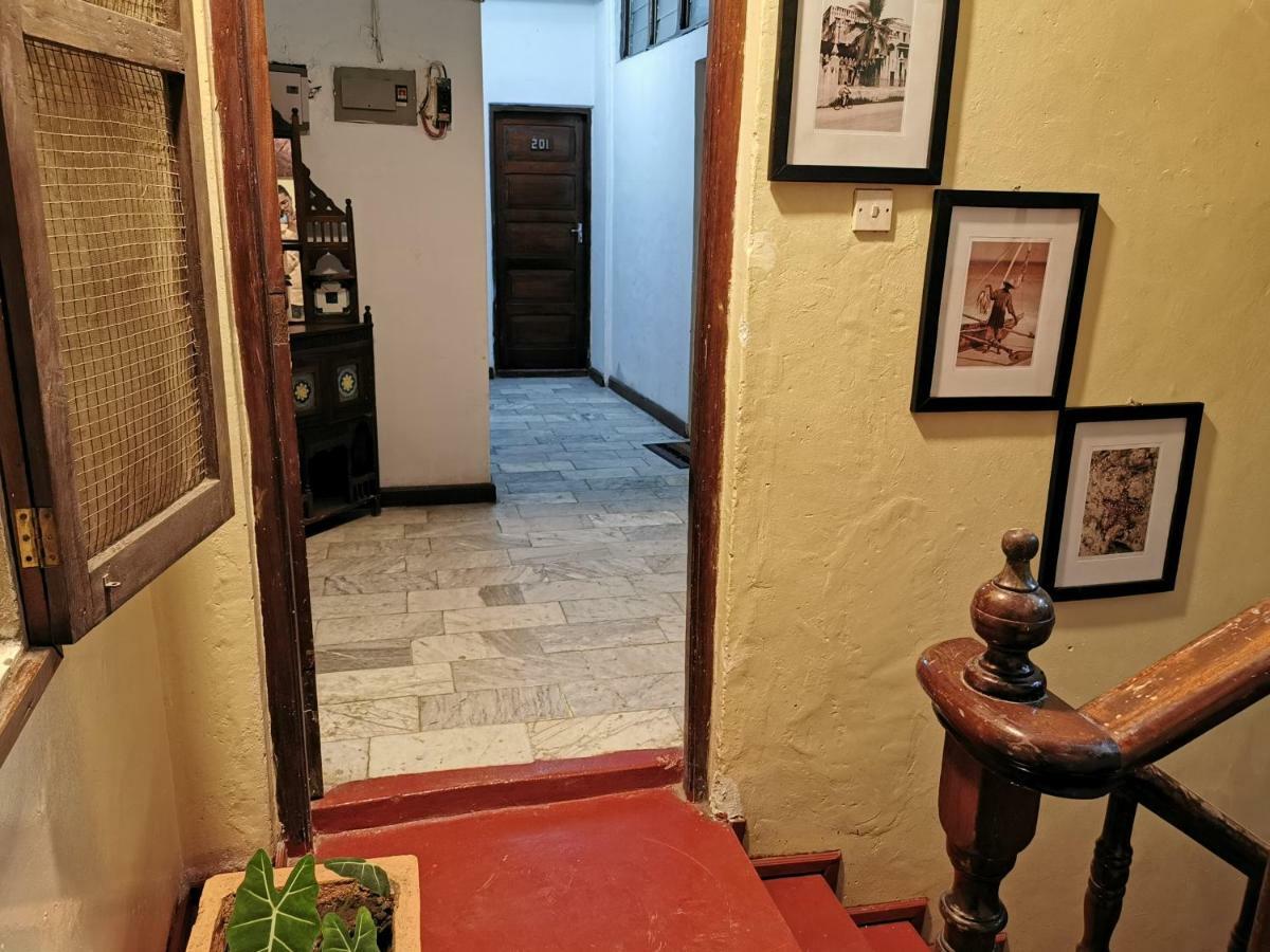 Crown Hotel Zanzibar Екстериор снимка